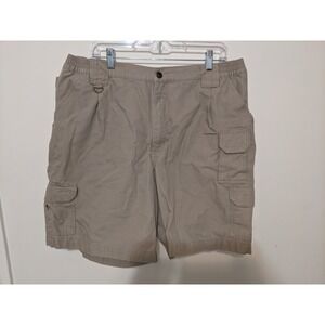5.11 Tactical Series Shorts Men's 40 Khakis